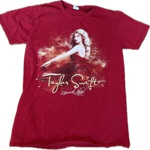 Taylor Swift Red Tour Tee Shirt!